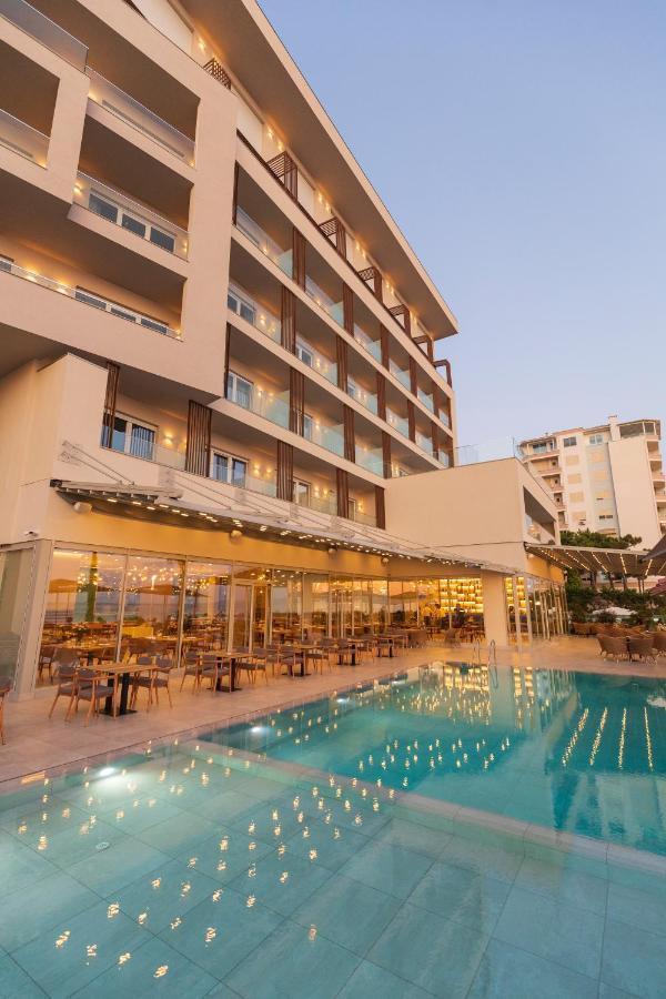 Hotel Atrio Hotel Durres 4*
